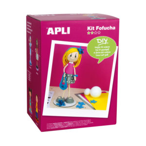Fofucha doll blonde girl