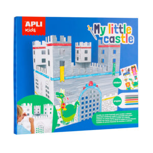 3D castle with stickers and crayons 1 3D castle with stickers and crayons - Image 1